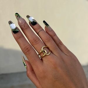 Twisted Ring